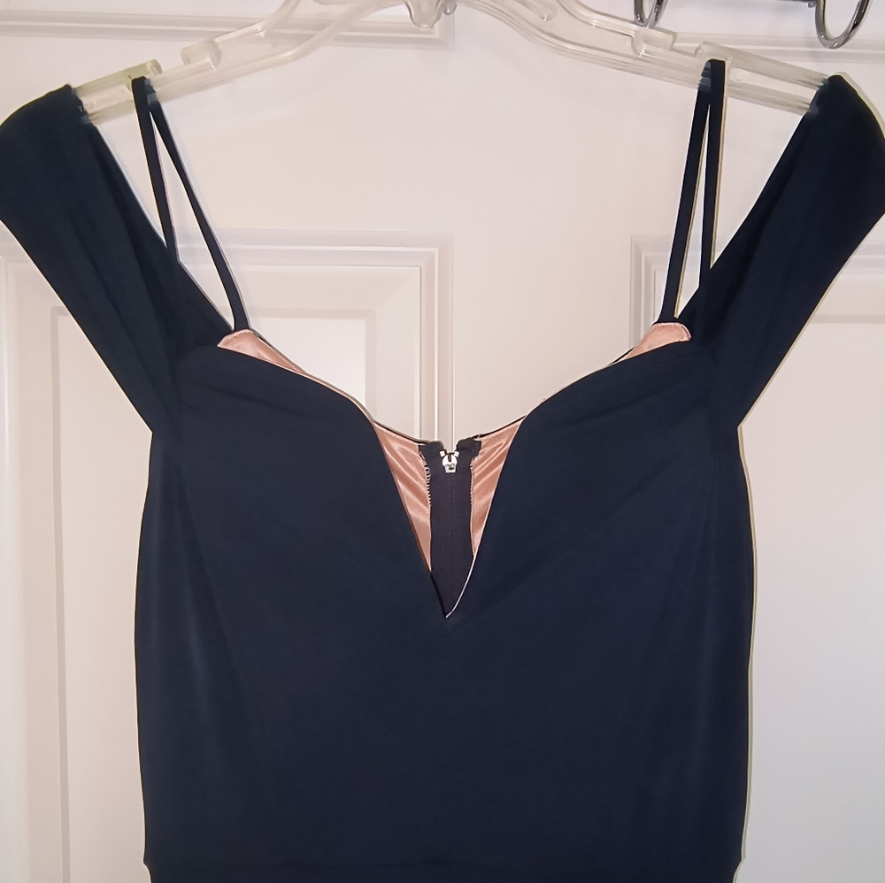 Windsor Off-Shoulder Deep Navy Blue dress with Peach Lining Size 7 - Picture 8 of 16